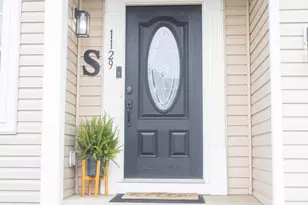 1129 Stratford Wy, London, OH 43140 - Photo 2