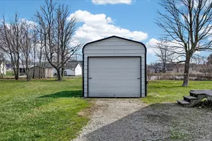 75 Harmony Ln, Sabina, OH 45169 - Photo 2