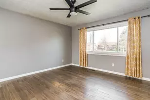 2295 Salem Ave, Grove City, OH 43123 - Photo 4