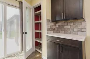 2295 Salem Ave, Grove City, OH 43123 - Photo 12