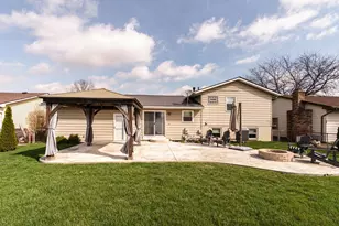 2295 Salem Ave, Grove City, OH 43123 - Photo 30