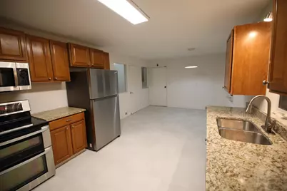 3191 E Broad Street, Columbus, OH 43209 - Photo 16