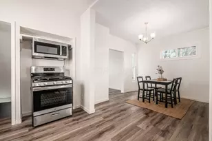 1889 S 4th St, Columbus, OH 43207 - Photo 6