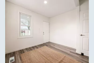 1889 S 4th Street, Columbus, OH 43207 - Photo 14