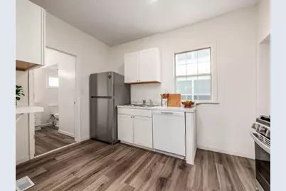 1889 S 4th Street, Columbus, OH 43207 - Photo 8