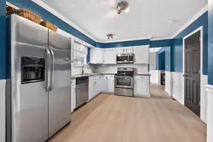 2421 Indian Creek Ct, Grove City, OH 43123 - Photo 6