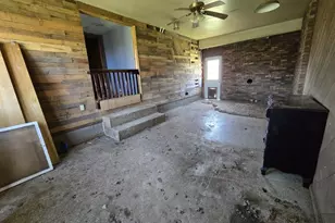 7555 Dietrick Hill Rd, Philo, OH 43771 - Photo 4