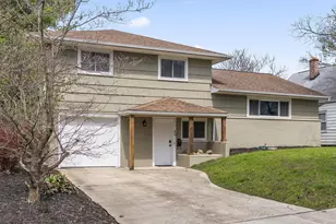 40 Chase Rd, Columbus, OH 43214 - Photo 2