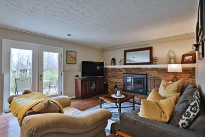 7044 Linworth Road, Columbus, OH 43235 - Photo 30