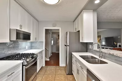 7044 Linworth Road, Columbus, OH 43235 - Photo 16