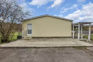 2975 State Route 93 NE, Crooksville, OH 43731 - Photo 44