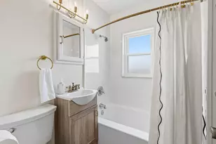 252 E Broadway Ave, Westerville, OH 43081 - Photo 24