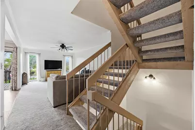 694 Tall Oaks Drive, Newark, OH 43055 - Photo 2