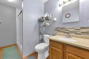 3624 High Creek Dr, Columbus, OH 43223 - Photo 18