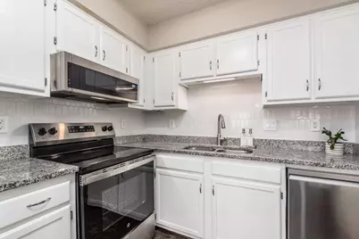 1832 Shadow Creek Court, Powell, OH 43065 - Photo 12