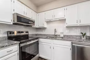 1832 Shadow Creek Ct, Powell, OH 43065 - Photo 12