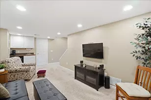 7809 Westbury Ct, Dublin, OH 43016 - Photo 32