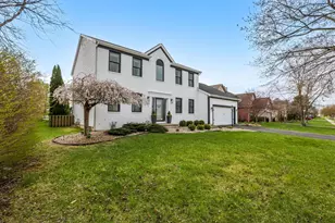 157 Trail E, Etna, OH 43062 - Photo 2