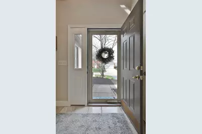 5672 Fraley Court, Columbus, OH 43235 - Photo 4