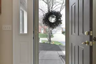 5672 Fraley Ct, Columbus, OH 43235 - Photo 4