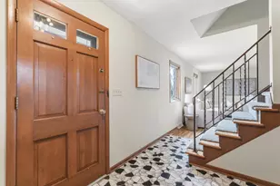 4543 Ducrest Dr, Columbus, OH 43220 - Photo 6