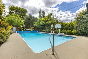 4027 Patricia Dr, Columbus, OH 43220 - Photo 16