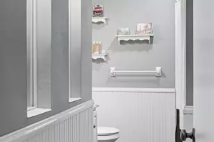 4027 Patricia Dr, Columbus, OH 43220 - Photo 102