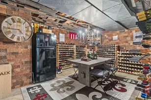 4027 Patricia Dr, Columbus, OH 43220 - Photo 92