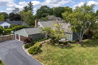 4027 Patricia Drive, Columbus, OH 43220 - Photo 2