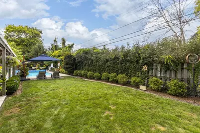 4027 Patricia Drive, Columbus, OH 43220 - Photo 14