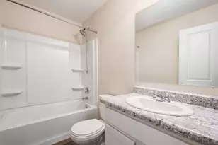 52 Genoa Cir, Commercial Point, OH 43116 - Photo 8