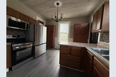 229 N Spring Street, Logan, OH 43138 - Photo 6