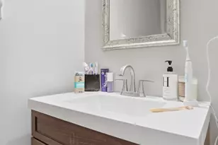 902-904 Bluffway Dr, Columbus, OH 43235 - Photo 20