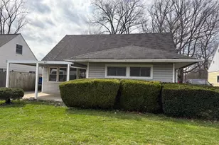507 Virginia Cir W, Columbus, OH 43213 - Photo 1