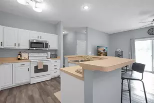 6220 Harbour Pointe, Columbus, OH 43231 - Photo 8