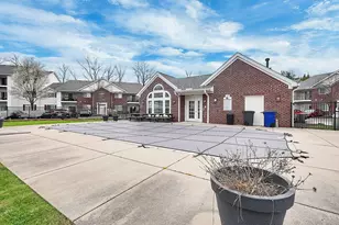 6220 Harbour Pointe, Columbus, OH 43231 - Photo 24