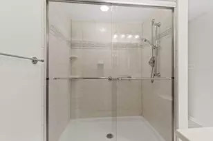 242 W New England Ave, Columbus, OH 43085 - Photo 28