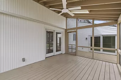 242 W New England Avenue, Columbus, OH 43085 - Photo 54