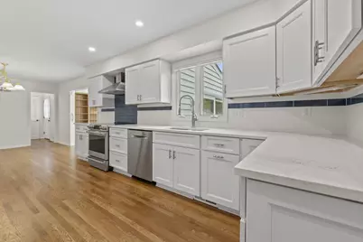 242 W New England Avenue, Columbus, OH 43085 - Photo 16