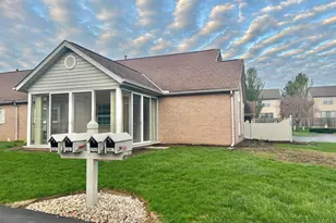 2465 Meadow Glade Dr, Hilliard, OH 43026 - Photo 1