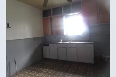 268 S Wisconsin Avenue, Wellston, OH 45692 - Photo 14