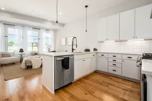 201 E 5th Ave, Columbus, OH 43201 - Photo 18