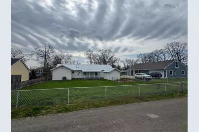 1097 Forest Drive, Columbus, OH 43223 - Photo 4