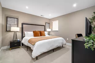 107 Aston Row Ln, Columbus, OH 43201 - Photo 22