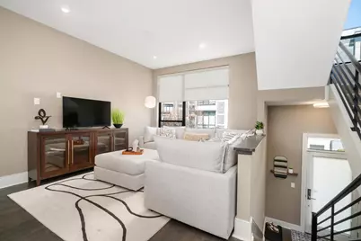 107 Aston Row Lane, Columbus, OH 43201 - Photo 2