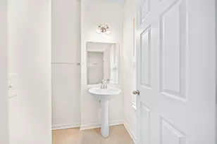 1598 Lewes Castle Dr, Grove City, OH 43123 - Photo 6