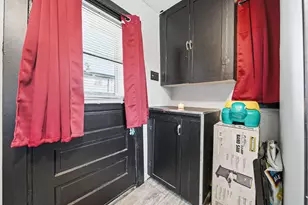 68 S West St, West Jefferson, OH 43162 - Photo 22