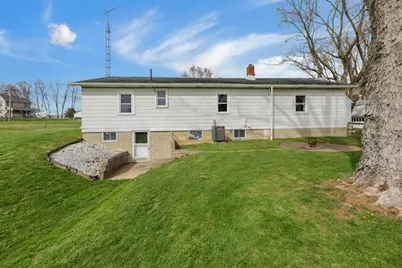 5079 Cincinnati Zanesville Road NE, Lancaster, OH 43130 - Photo 12