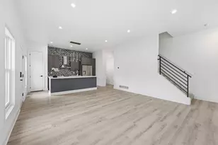 1102 Summit St, Columbus, OH 43201 - Photo 4