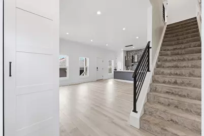 1102 Summit Street, Columbus, OH 43201 - Photo 2